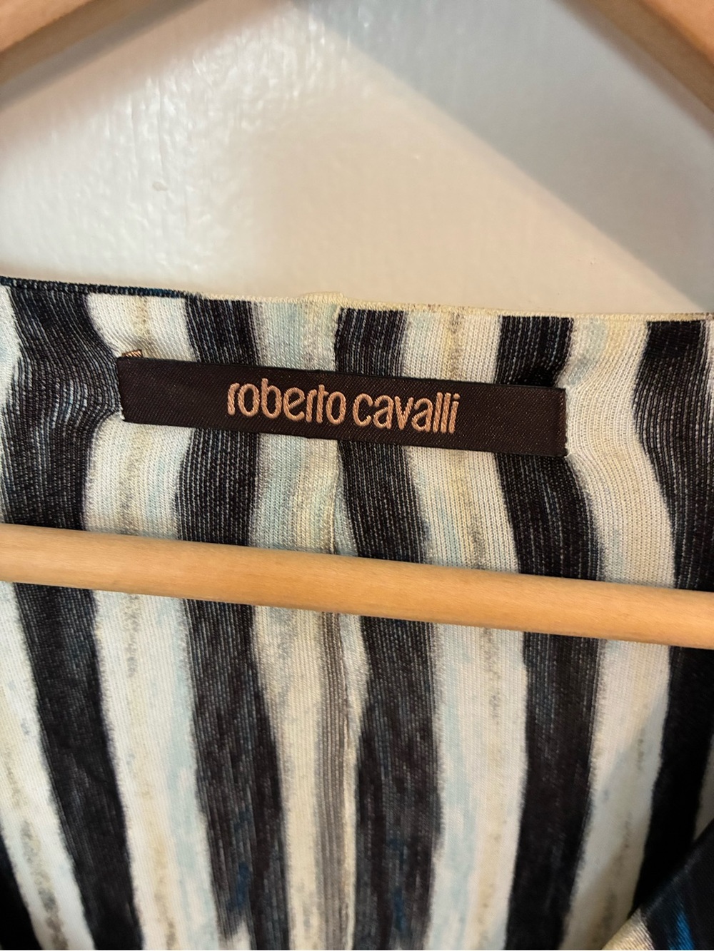 Roberto Cavalli Vintage Y2K Zebra Print Dress with metal buckle - Picture 4 of 6